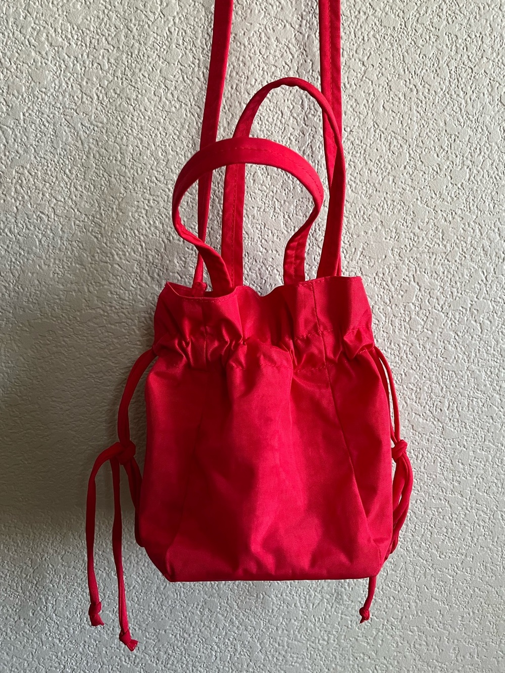 Red Drawstring Crossbody Drawstring Purse - Picture 3 of 9